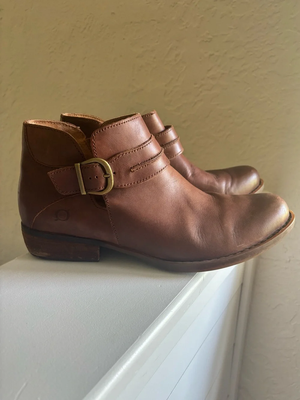 Born Women’s Brown Leather Ankle Boots - Size 11M Kati Brown Cuero